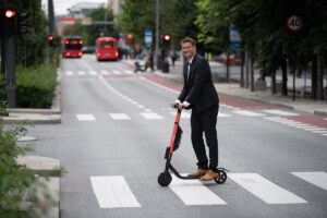 House of Cars – Was machen wir eigentlich in Zukunft mit den Garagen?