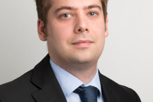 Bank of England: Steigende Inflation, unsicheres Wachstum und geopolitischer Hintergrund entscheidend für Leitzins