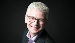 Old Maid lässt grüßen: Konstellationen, Spielregeln und Verhalten im Business