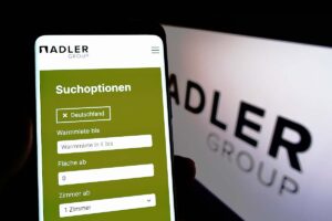 Kriselnde Adler Group will Zerschlagung abwenden