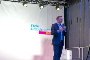 Lindner sieht völlig anderes Wirtschaftsumfeld – Ökonomen warnen vor Dauer-Inflation