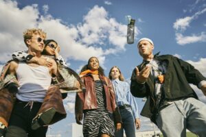 Das innovative Trinksystem air up expandiert in die USA