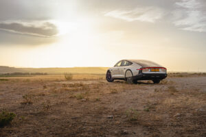 Solarautohersteller gewinnt Konsortium unter Führung von Invest-NL