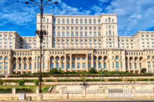 Nato will Ukraine für Winter rüsten – „Kälte als Kriegswaffe“