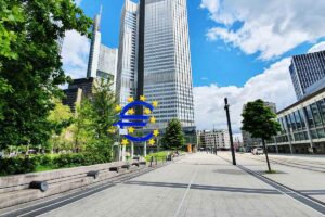 EZB schaltet Gang runter – Zinserhöhung um 0,50 Prozentpunkte