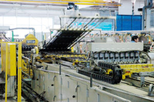 Japans Industrieproduktion weiter rückläufig und verfehlt Erwartungen