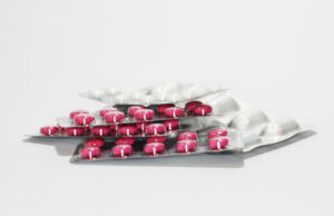 Lauterbach – Medikamentenengpässe durch neues EU-Vergaberecht abstellen