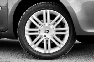 Moskwitsch-Autos rollen ab Dezember in ehemaligem Renault-Werk vom Band