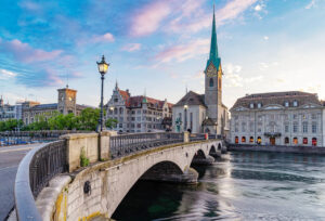 Schweizer Regierung friert Boni bei Credit Suisse ein