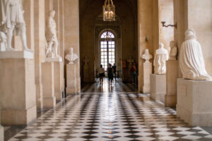 Societe Generale übertrifft Erwartungen trotz Gewinnrückgang