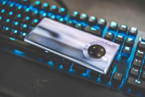 Telekom-Chef Höttges – Bürokratie bremst Netzausbau