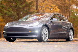 Tesla überarbeitet sein Einstiegsmodell