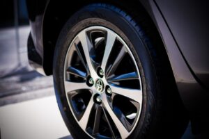 Gewinn von Toyota bricht überraschend ein