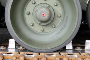 Scholz verspricht Rüstungsindustrie Langfristverträge