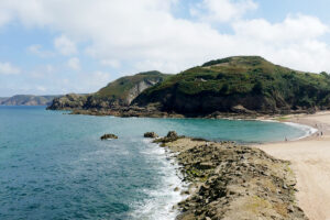 Ein Toter und mehrere Vermisste nach Explosion auf Kanal-Insel Jersey