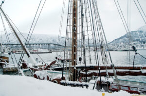 Höegh – Gesprächen über weitere schimmende Flüssigerdgas-Terminals für Europa