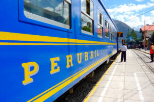 Peruanischer Verteidigungsminister erklärt Notstand für 30 Tage