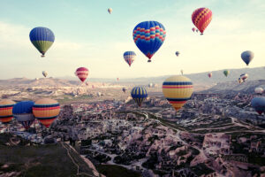 TUI trotzt Energiekrise und Inflation – Buchungen ziehen an