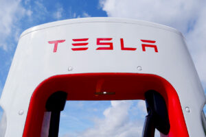 Tesla verfehlt trotz Auslieferungsrekord Analystenerwartungen