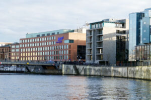 Länder wollen ARD und ZDF reformieren und Vertrauen zurückgewinnen