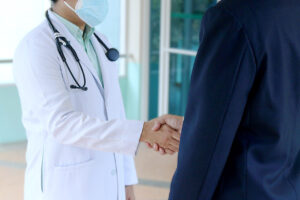 Krankenkasse meldet Rekordwert bei Fehltagen – wegen Grippe & Co