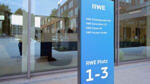 RWE warnt Besetzer von Kohle-Dorf Lützerath vor Gewalt