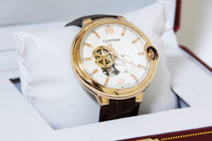 Covid wirft Luxuskonzern Richemont in China zurück