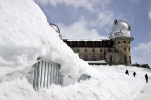 Schweizer Börse findet zum Wochenschluss in die Erfolgsspur zurück