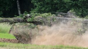 Ex-Heeres-Inspekteur will Leopard-2-Kampfpanzer für die Ukraine