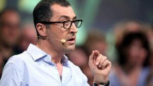 Özdemir will bessere Haltungsbedingungen für Mastputen