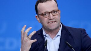 Spahn beklagt "Macho-Attitüde" junger Männer in Berlin-Neukölln