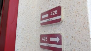 NRW will Anwendungen wie "Chat GPT" in Schulen teils zulassen