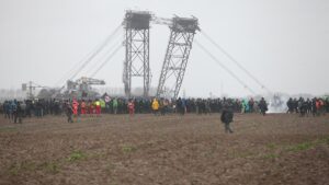 Polizei meldet über 70 verletzte Beamte bei Lützerath-Einsatz