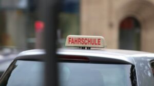 Handwerk will Führerschein-Zuschuss für Azubis auf dem Land