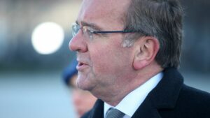 Pistorius bekommt Unterstützung für Forderung nach mehr Geld