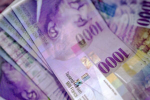 Schweizer Börse startet nach CS-Rettungsaktion durch