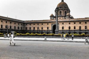 Modi-Rivale Gandhi in Indien vom Parlament ausgeschlossen