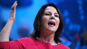 Baerbock fordert Ende russischer Verminungen in Ukraine