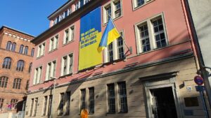 Ukrainischer Botschafter für leichtere Anerkennung von Abschlüssen