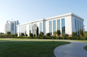 Usbeken stimmen über Verfassungsreform ab – Präsident könnte dann bis 2040 regieren