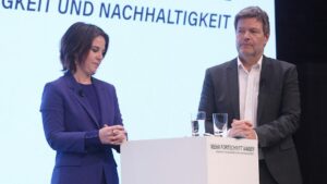 SPD-Flügel warnt Baerbock und Habeck vor "Anti-China-Strategie"