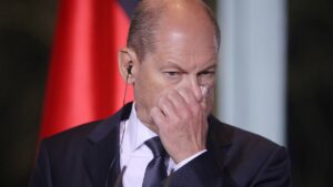 DIHK warnt Scholz vor "belehrendem Auftreten" in Afrika