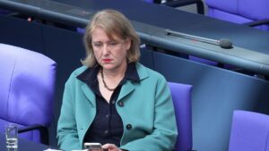 Familienministerin warnt vor jugendlichen Schlägergangs