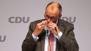Infratest: Union verliert, FDP mit bestem Ergebnis seit Monaten