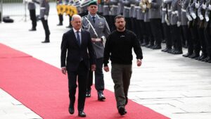 Merz sieht Selenskyj-Besuch auch als Auftrag für Scholz