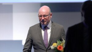 Markus Lewe als Städtetagspräsident wiedergewählt