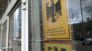 Lemke verspricht "verantwortliche Lösungen" für Sparforderungen