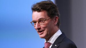 Wüst rät CDU zu modernem Familienbild