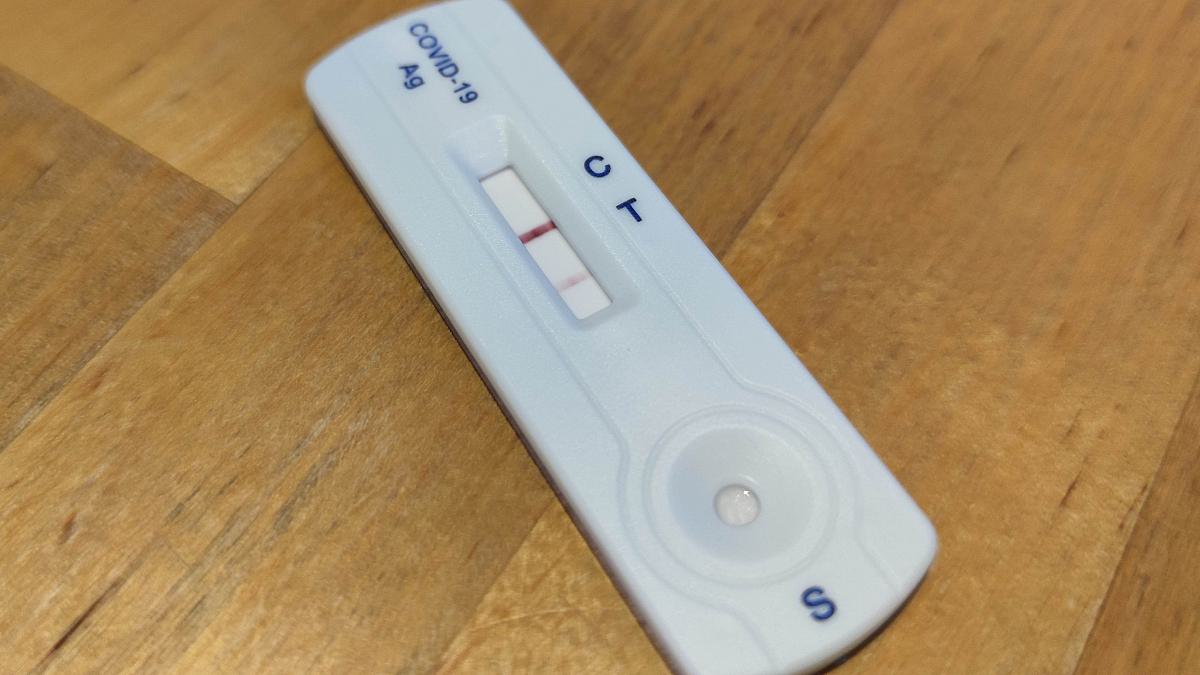 Positiver Corona-Test (Archiv), über dts Nachrichtenagentur