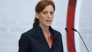 CDU-Vize Prien über Pechstein-Auftritt verwundert